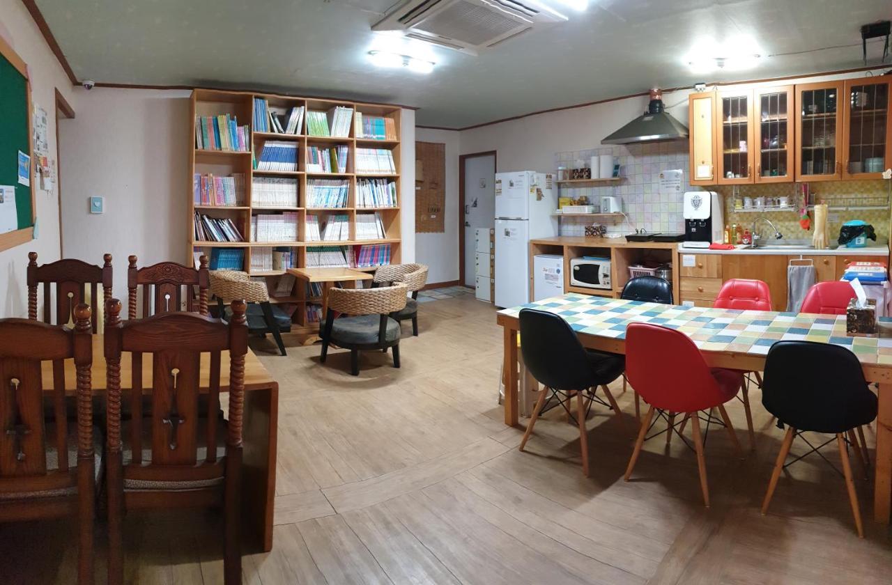 Gdygla Guesthouse Jeju Ngoại thất bức ảnh